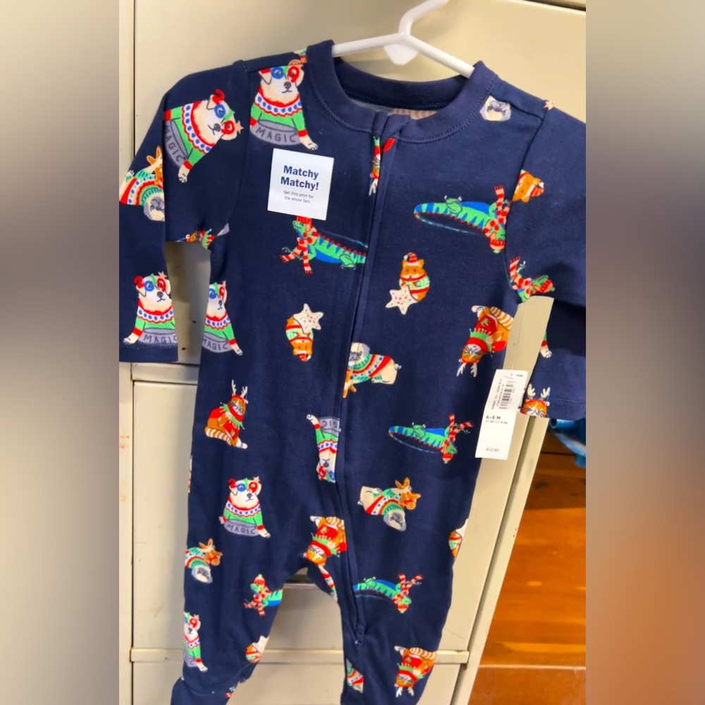 Christmas Puppies! Footed Onesie 6-9m